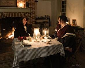 Holiday Lantern Tours