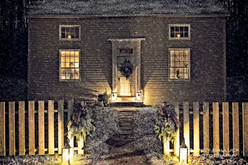 Holiday Lantern Tours 