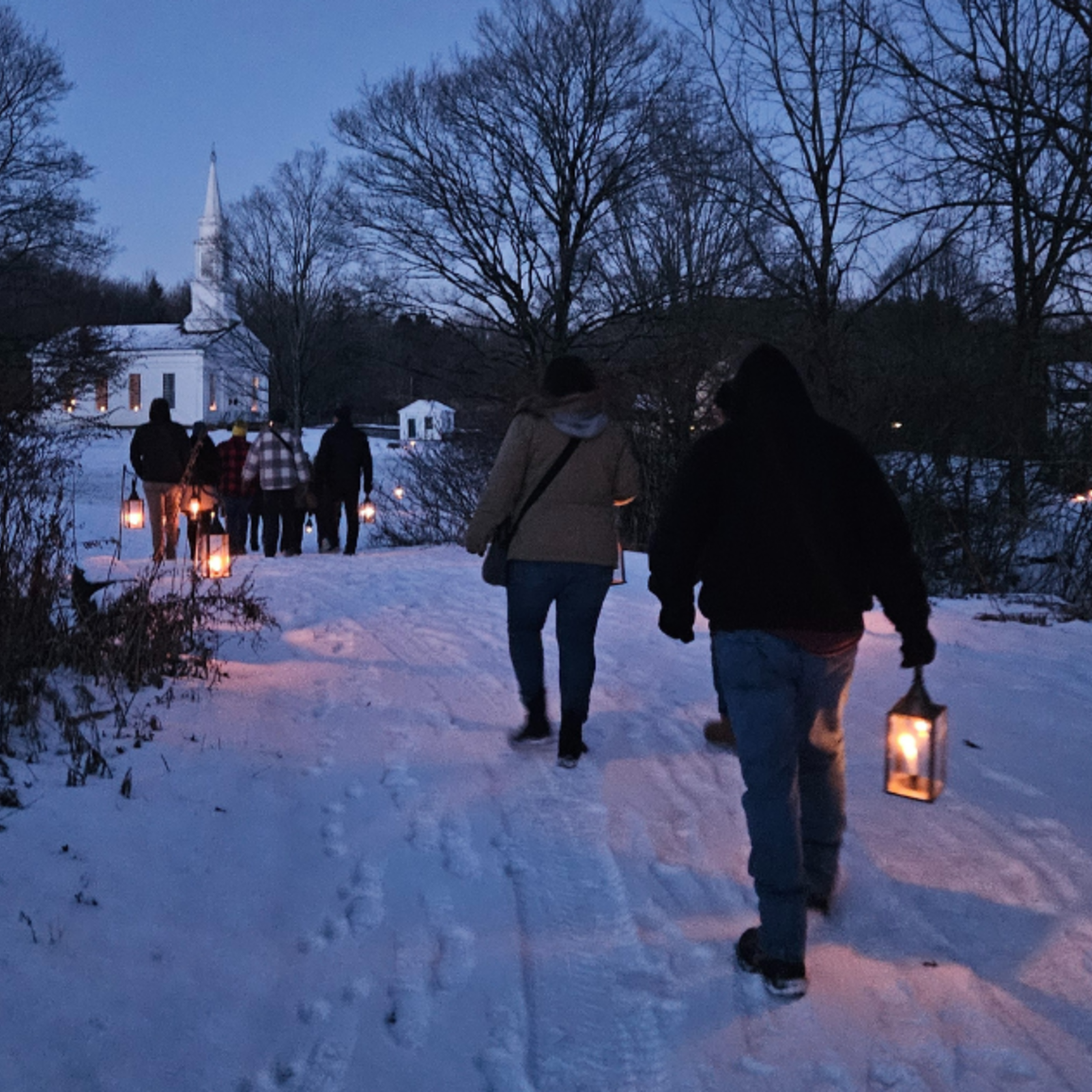 Holiday Lantern Tours