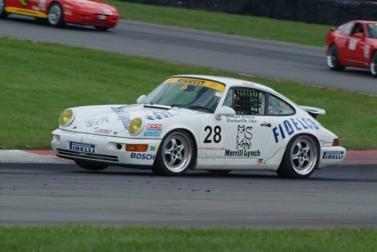 Carrera cup car 1000x669